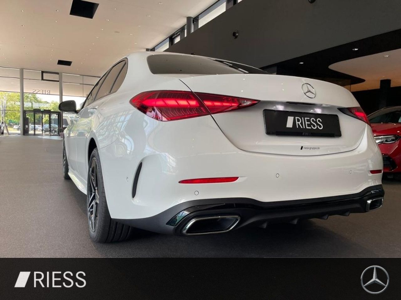Mercedes-Benz C-Klasse – Bild 18
