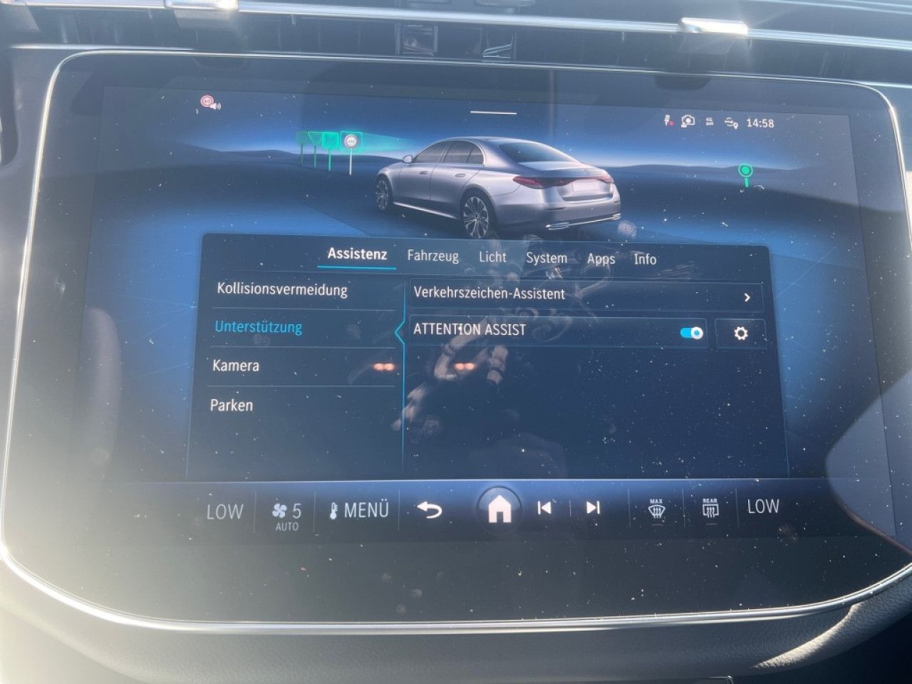 Mercedes-Benz E-Klasse – Bild 21