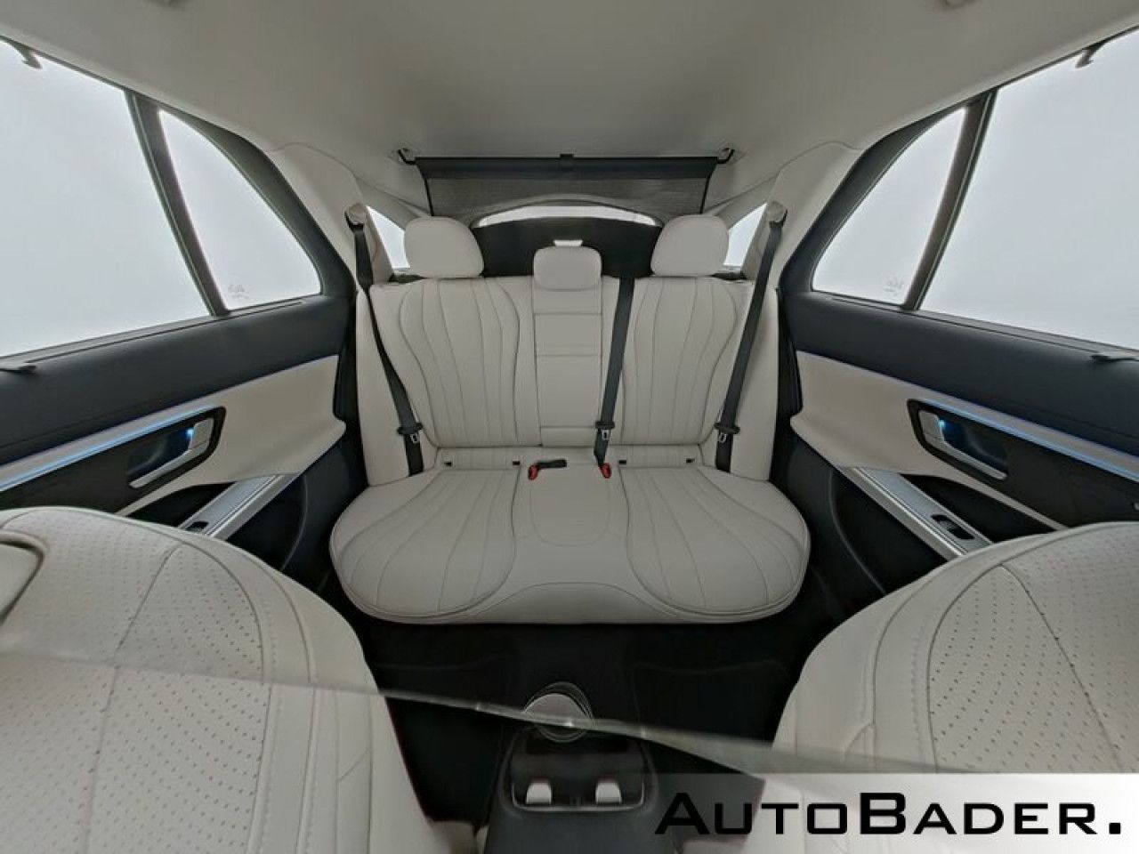 Mercedes-Benz E-Klasse – Bild 8