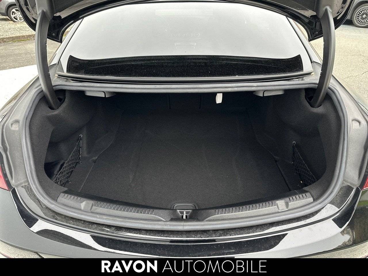 Photo du v&eacute;hicule 13 / 18