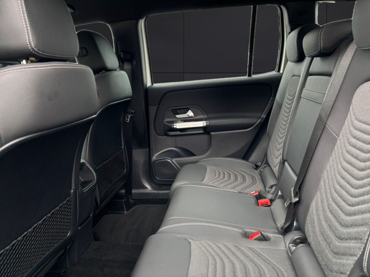 Mercedes-Benz GLB – Bild 13
