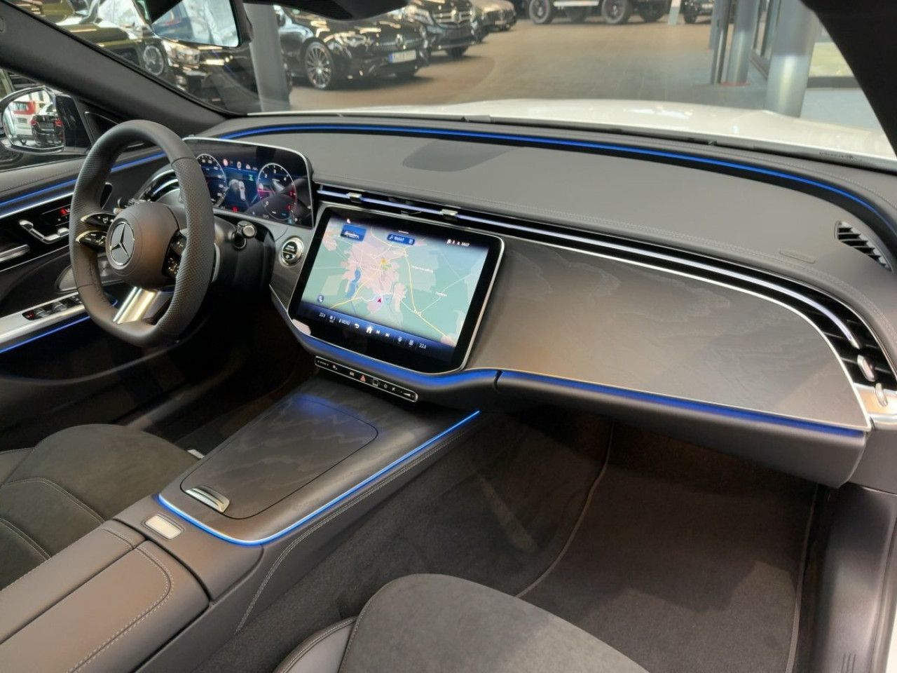 Mercedes-Benz E-Klasse – Bild 18