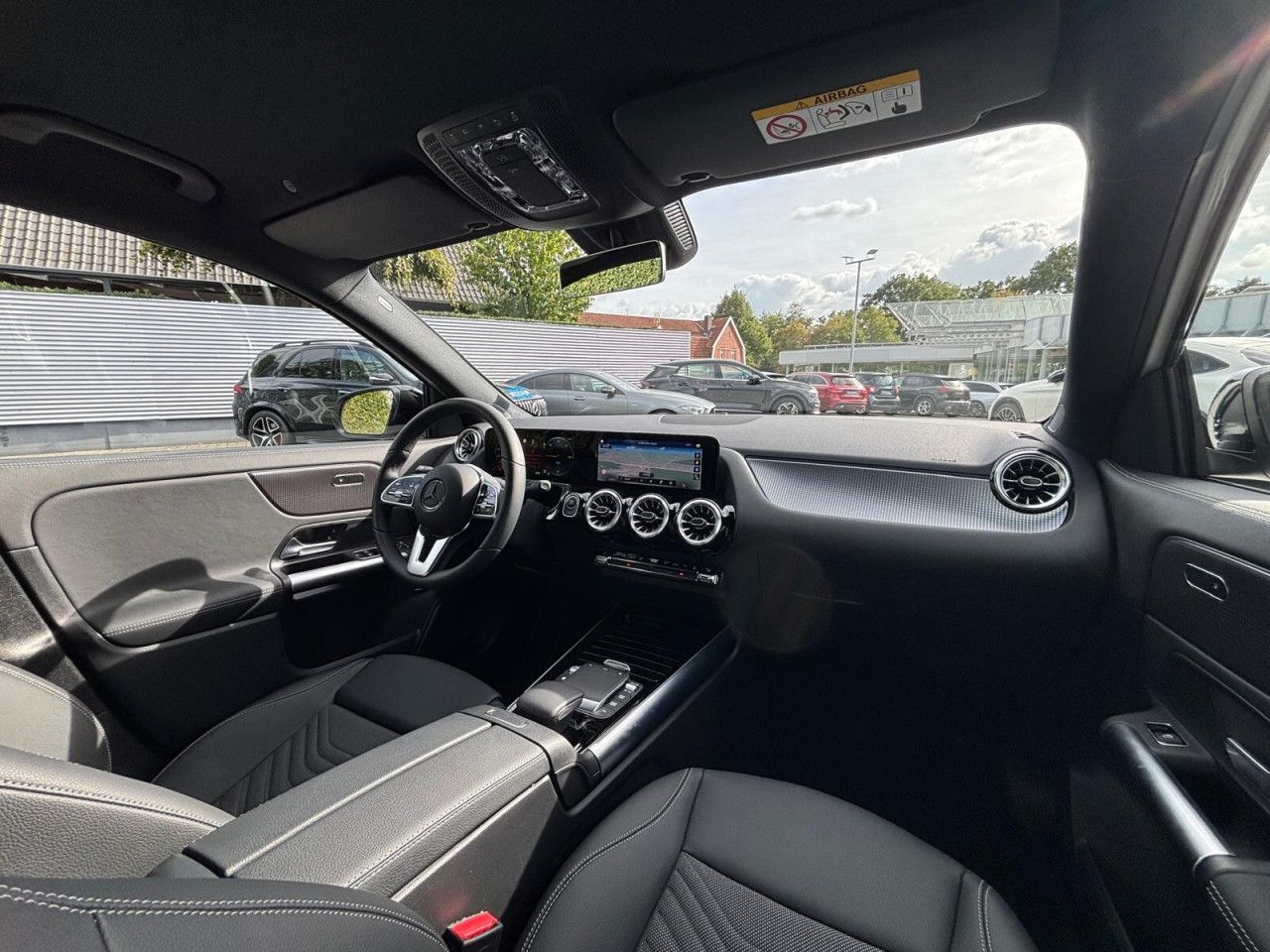 Mercedes-Benz EQA – Bild 17