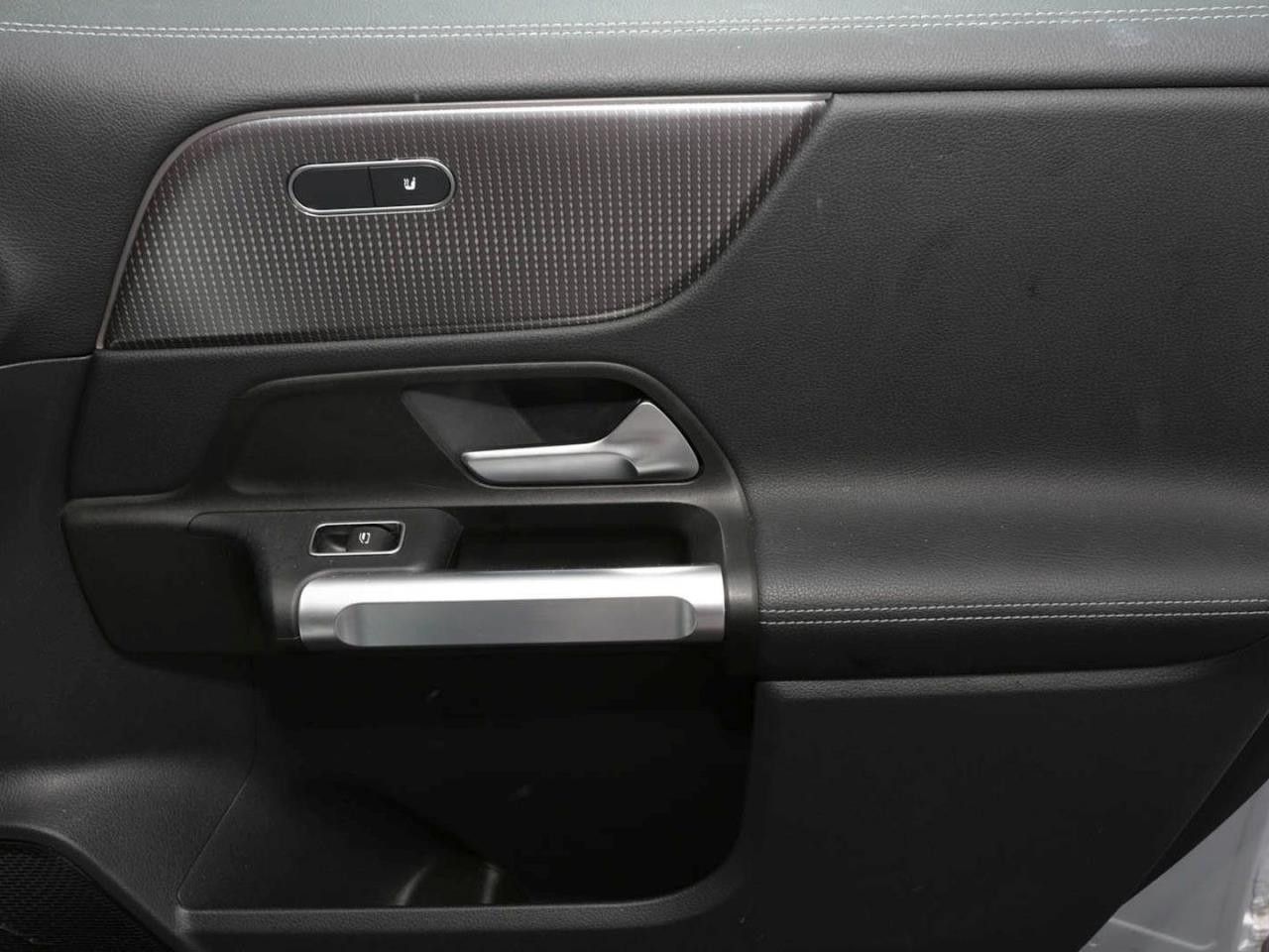 Fahrzeugbild 10 / 20