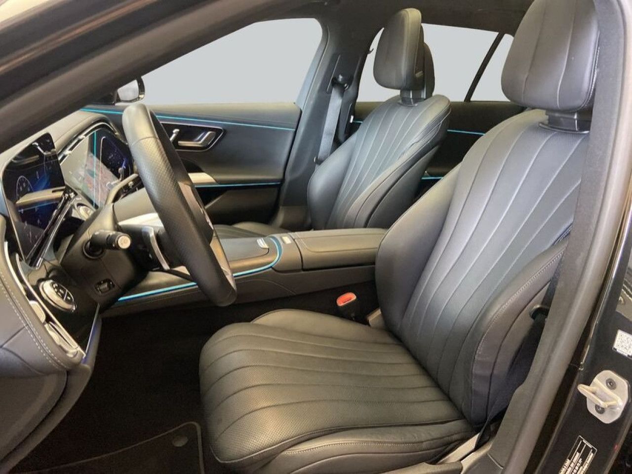 Mercedes-Benz E-Klasse – Bild 10
