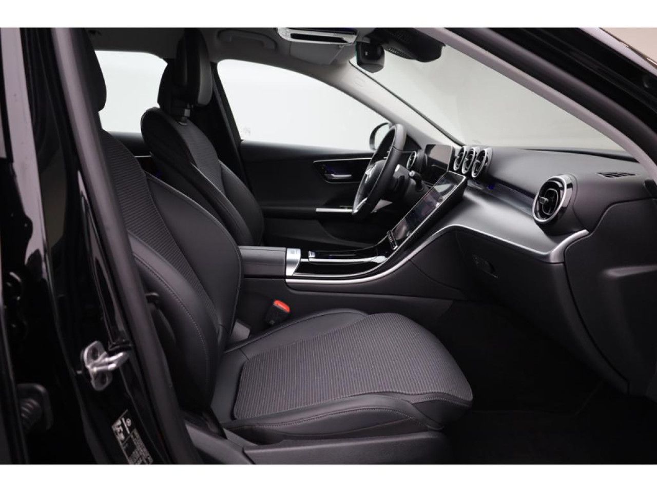 Mercedes-Benz C-Klasse – Bild 15