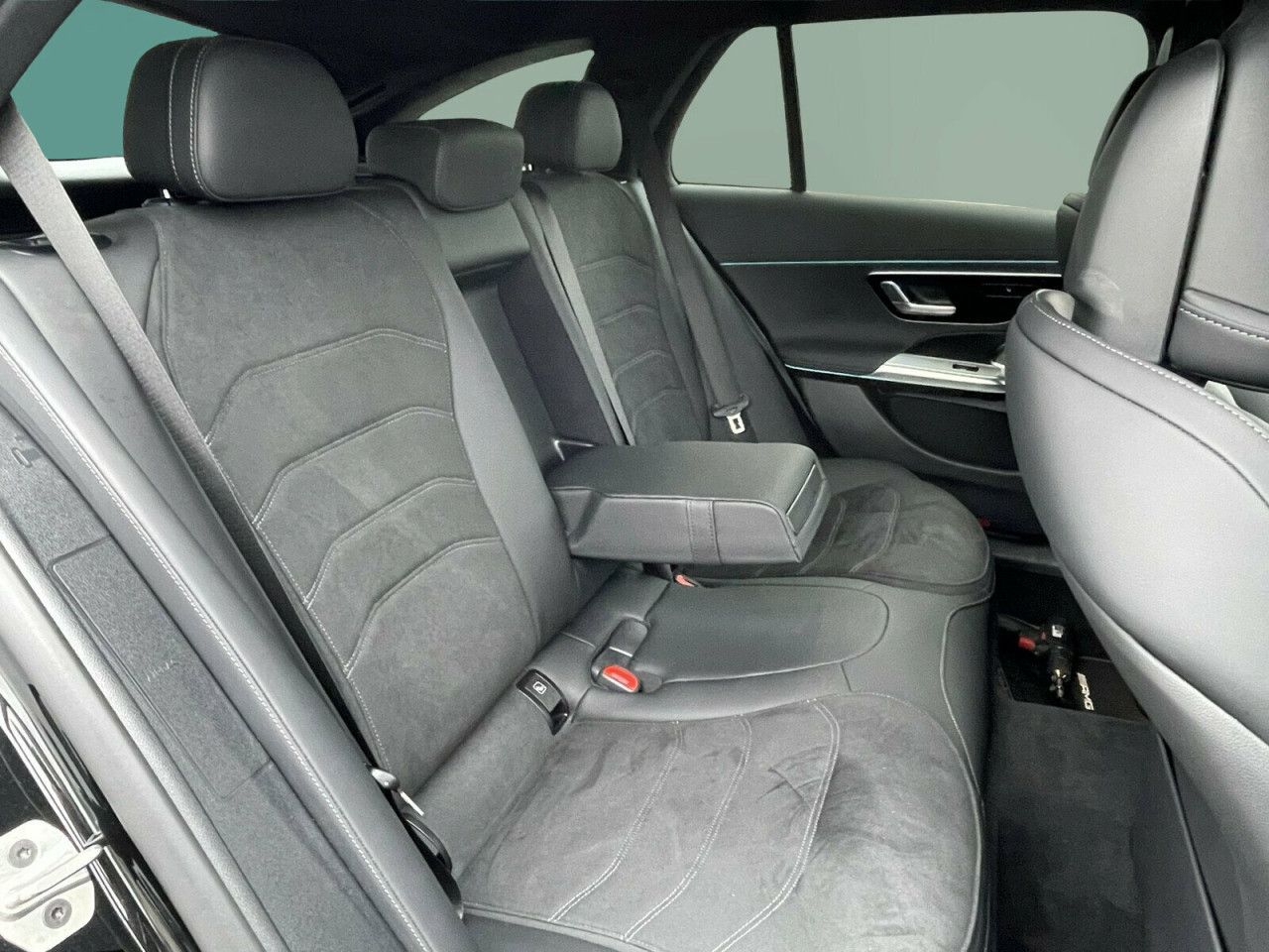 Mercedes-Benz E-Klasse – Bild 11