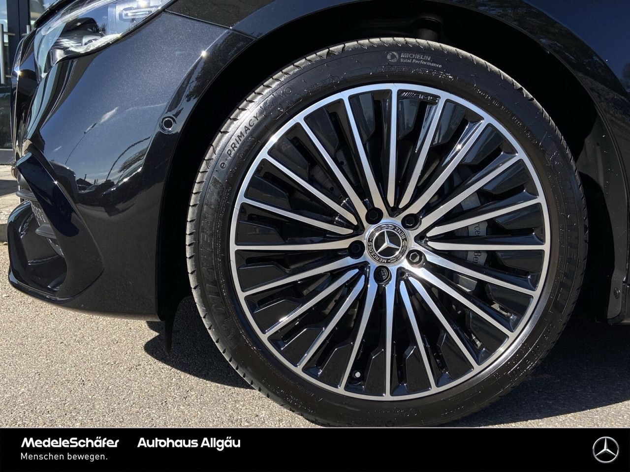 Mercedes-Benz E-Klasse – Bild 9