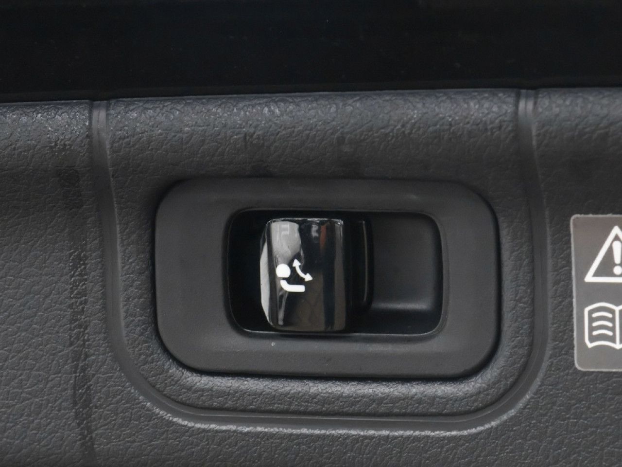 Mercedes-Benz C-Klasse – Bild 13