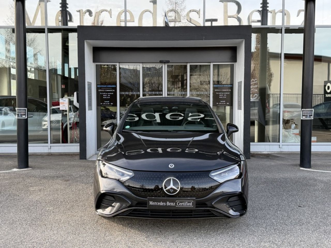 Photo du v&eacute;hicule 2 / 18