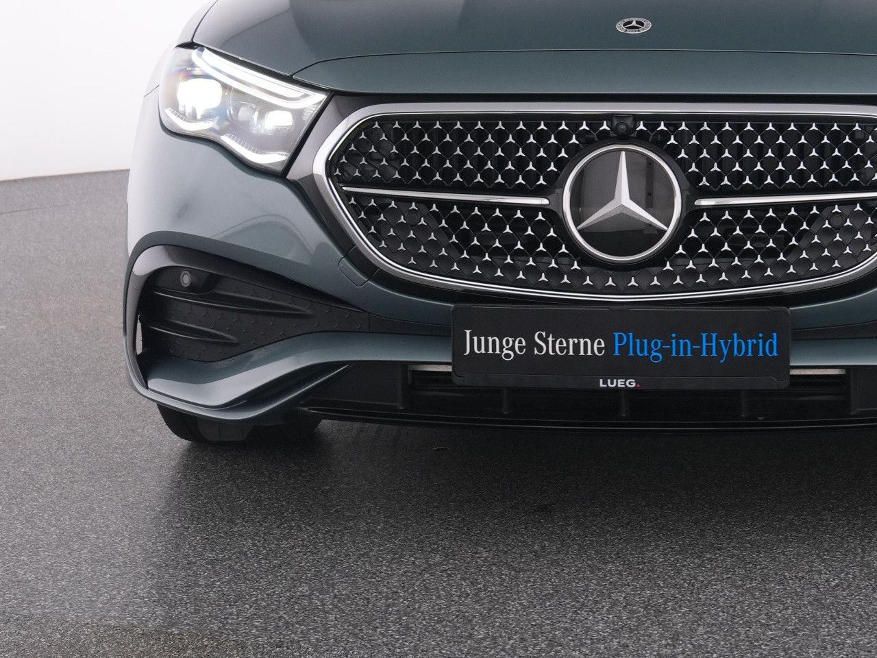 Mercedes-Benz E-Klasse – Bild 16