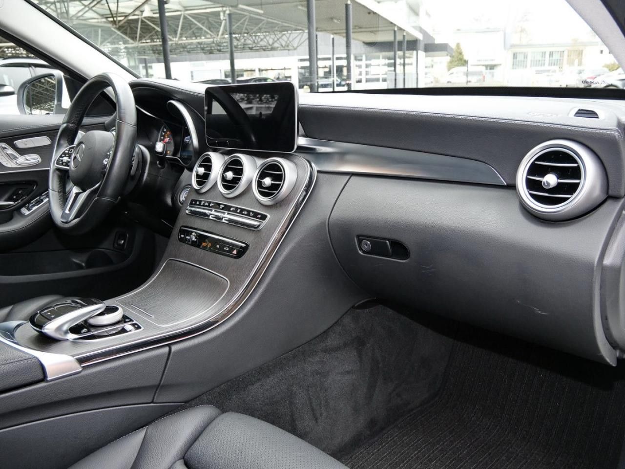 Fahrzeugbild 15 / 21