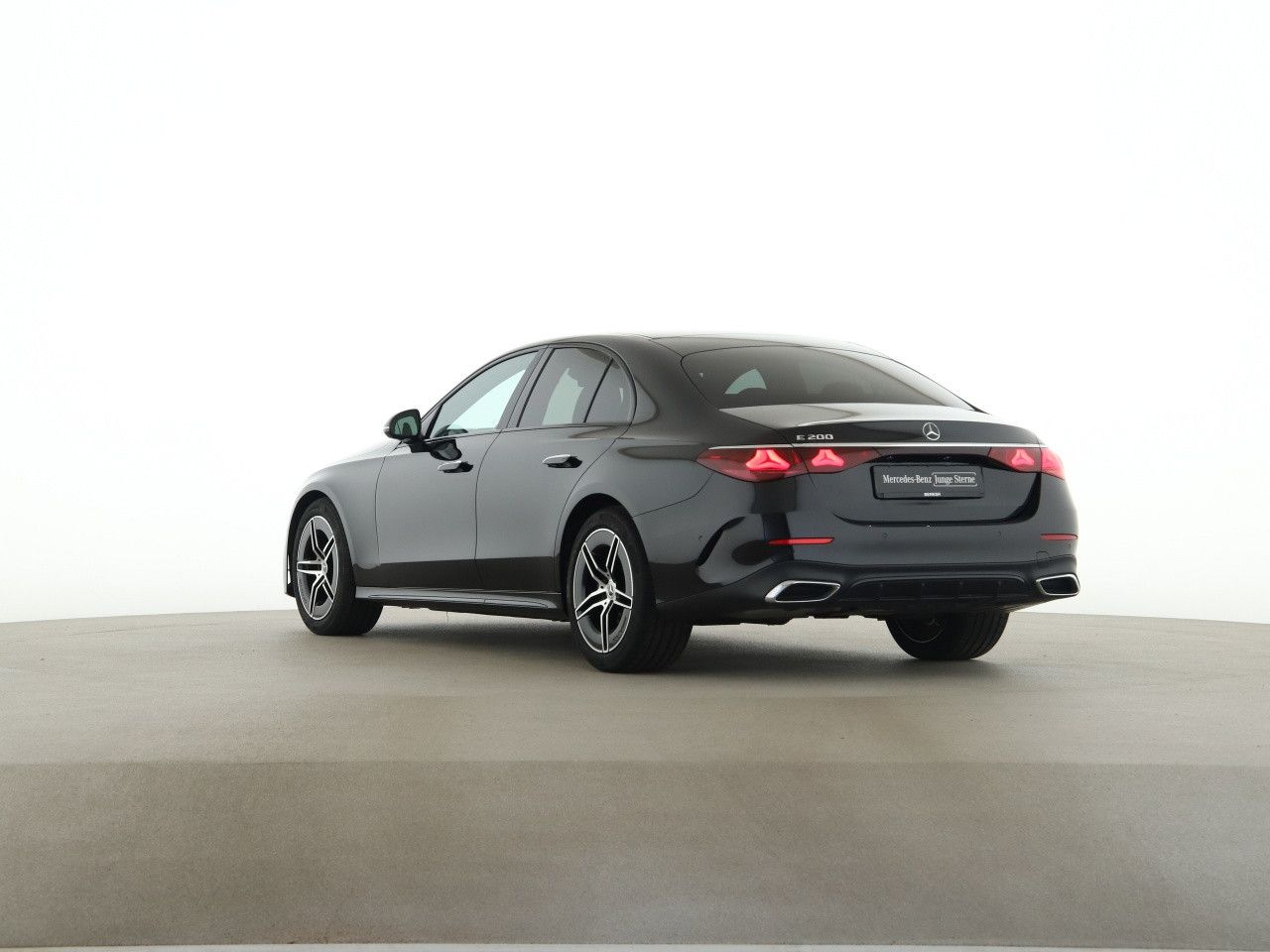 Mercedes-Benz E-Klasse – Bild 3