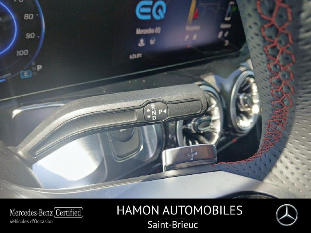 Photo du v&eacute;hicule 10 / 18