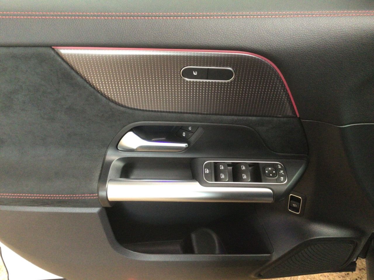 Fahrzeugbild 14 / 17