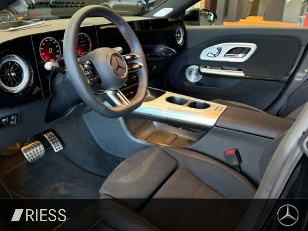 Mercedes-Benz CLA – Bild 8