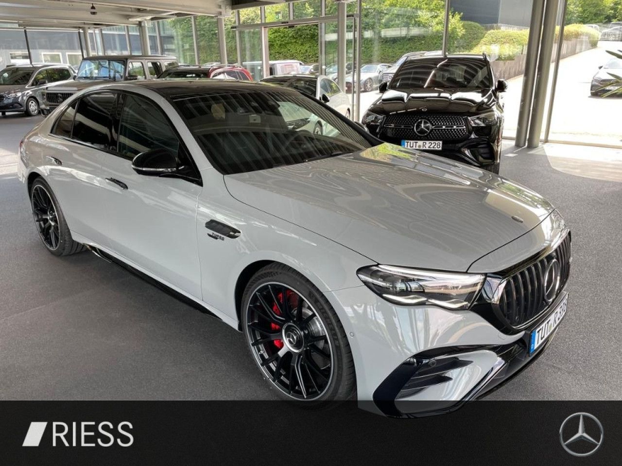 Mercedes-Benz E-Klasse – Bild 7