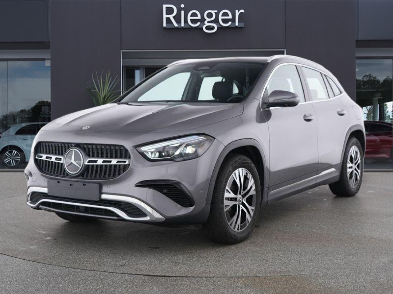 Mercedes-Benz GLA