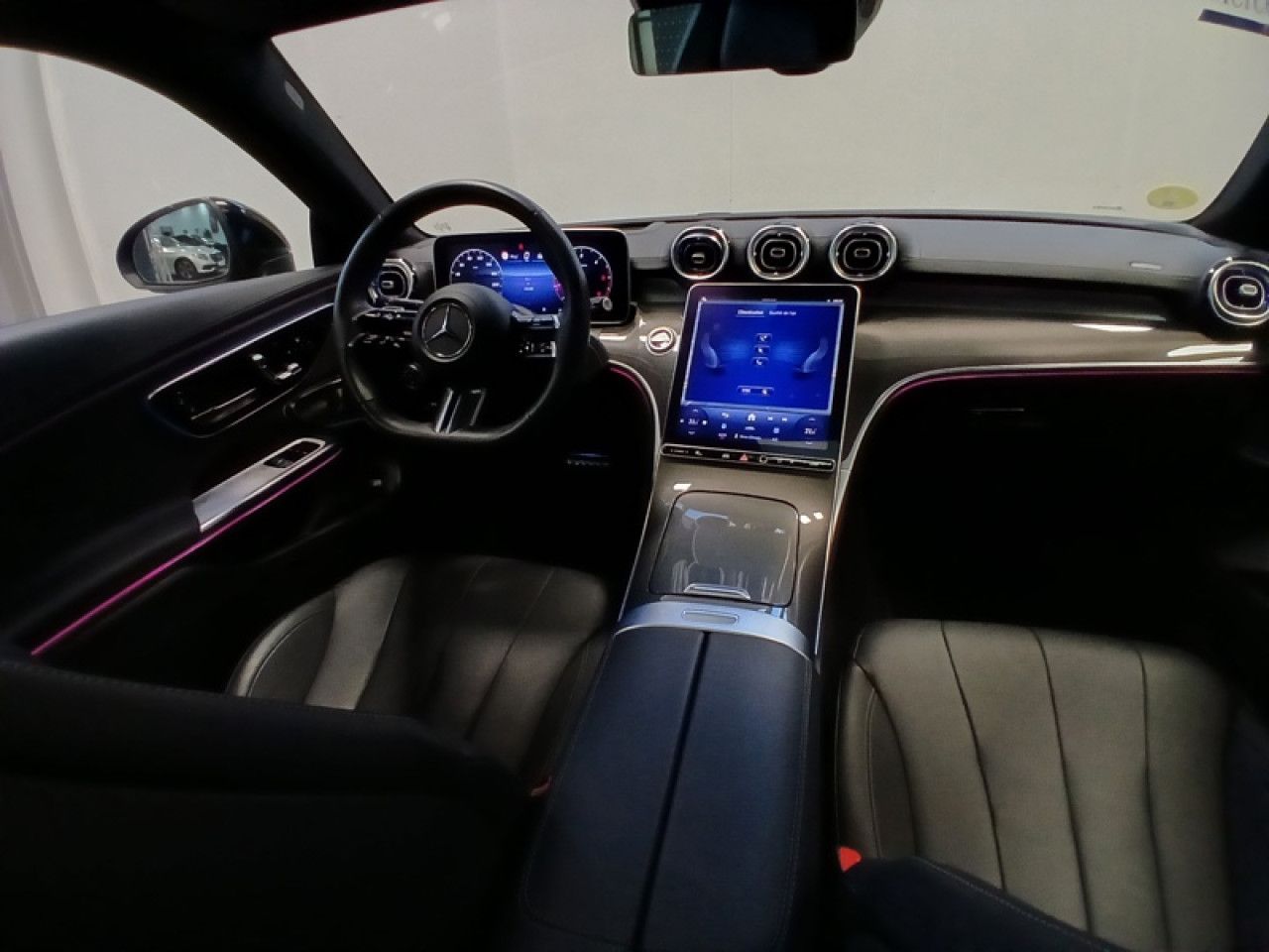 Photo du v&eacute;hicule 13 / 18