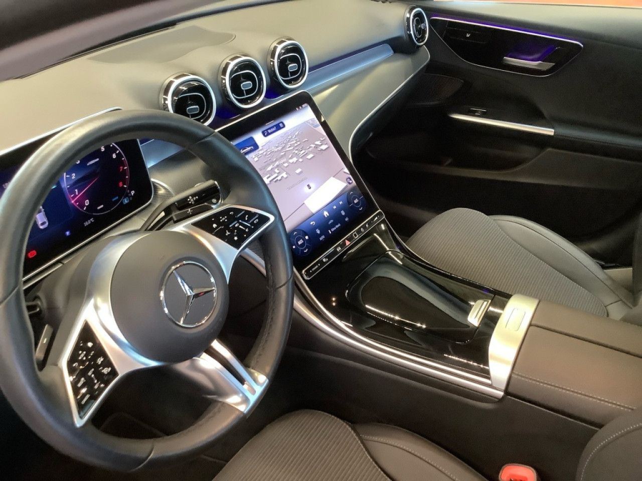 Mercedes-Benz C-Klasse – Bild 9
