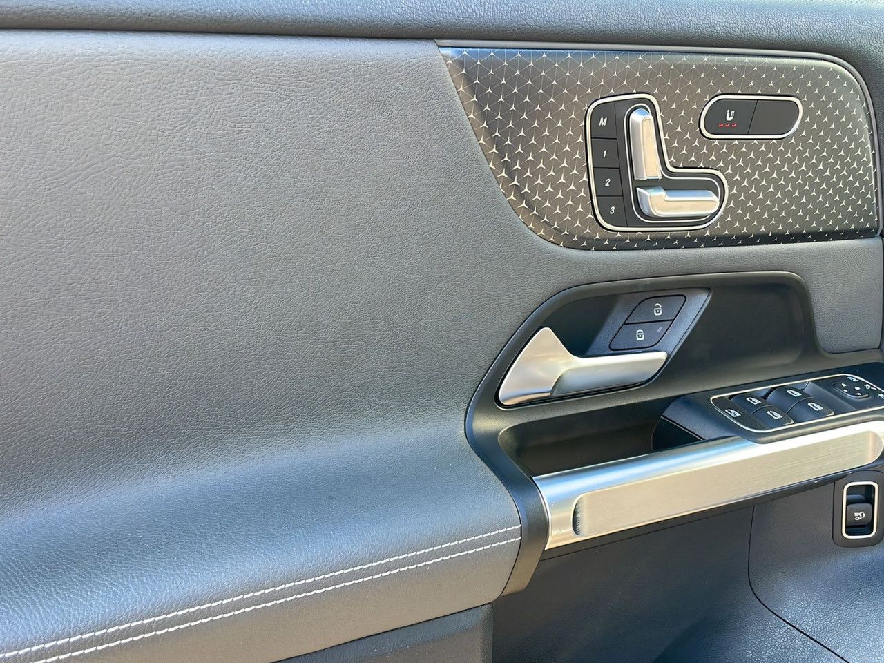 Mercedes-Benz EQB – Bild 16
