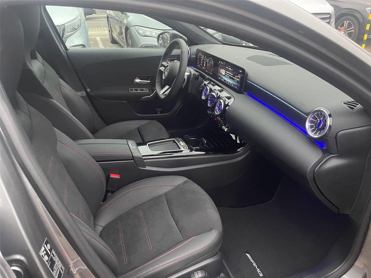 Fahrzeugbild 12 / 26