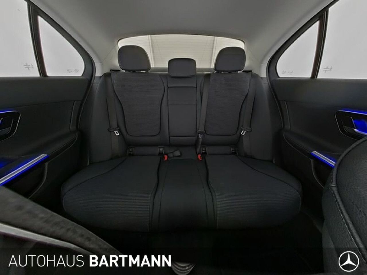 Mercedes-Benz C-Klasse – Bild 10