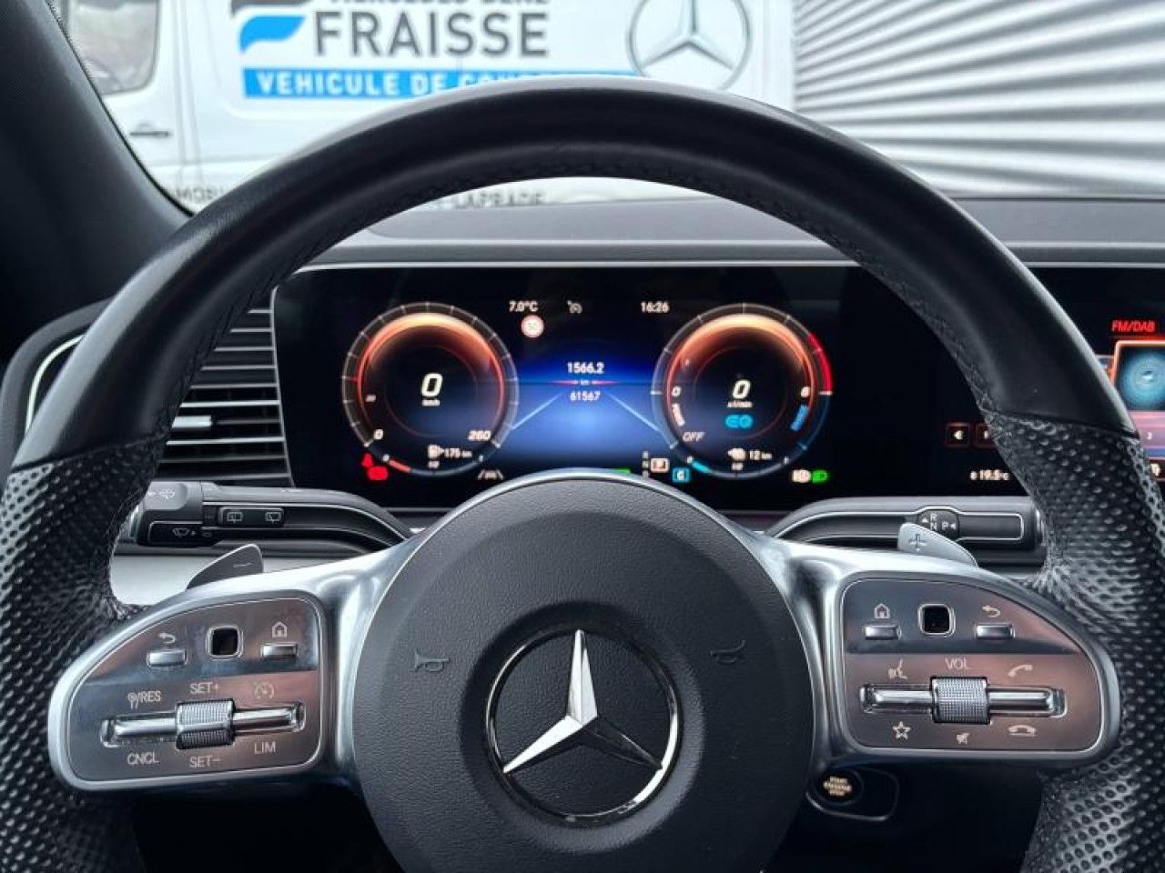 Photo du v&eacute;hicule 14 / 16