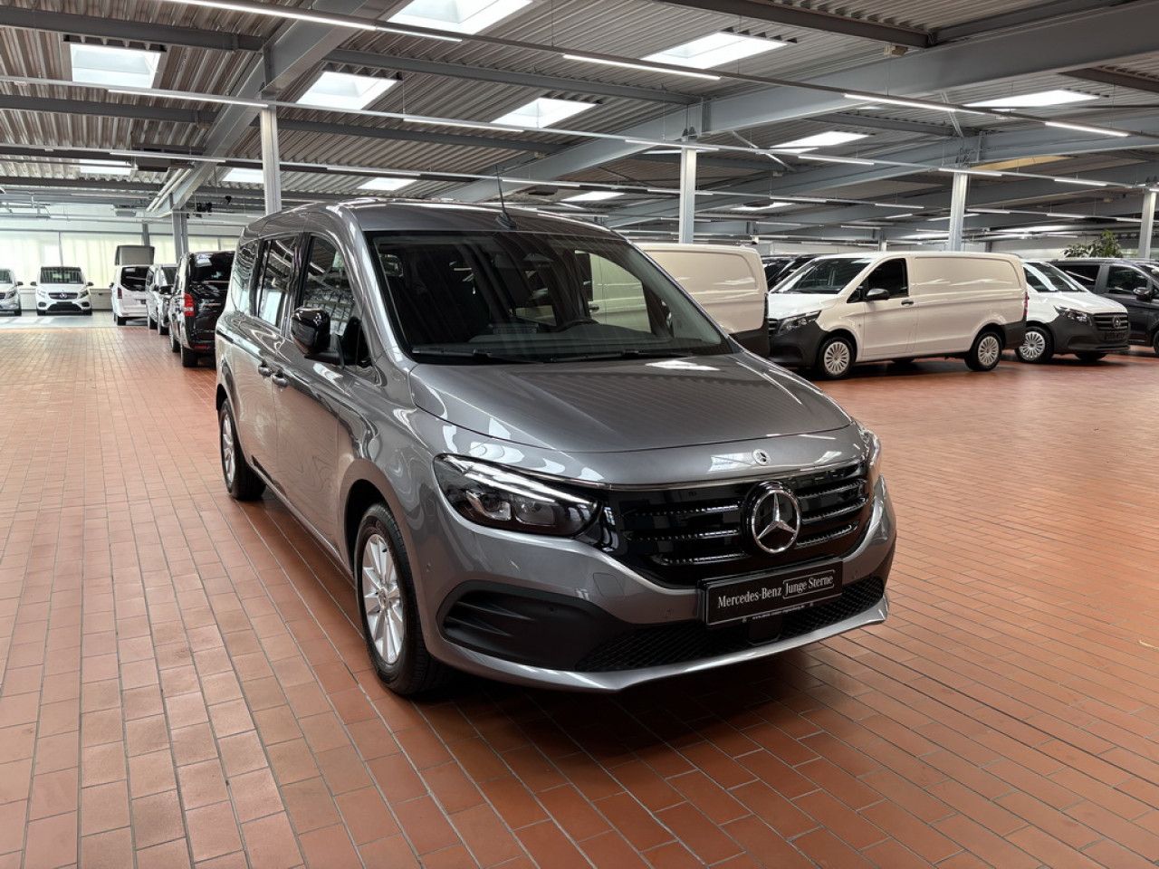 Mercedes-Benz EQT – Bild 2
