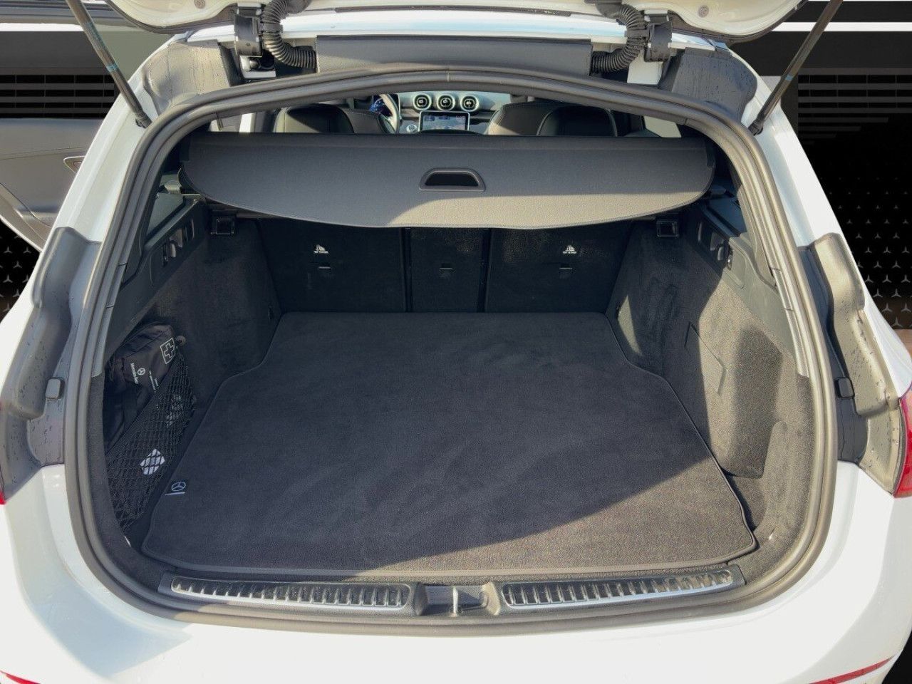Mercedes-Benz C-Klasse – Bild 12