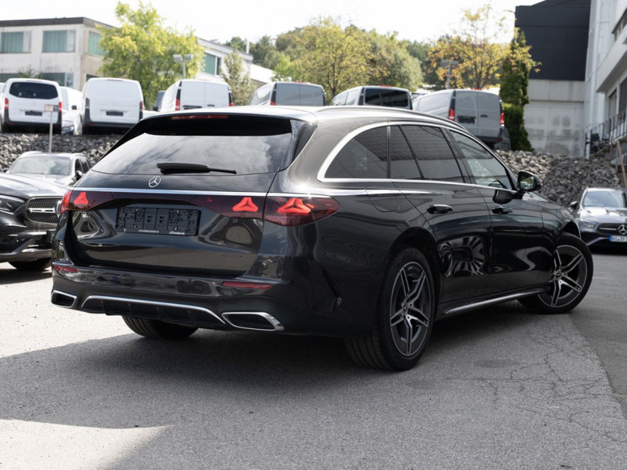 Mercedes-Benz E-Klasse – Bild 3