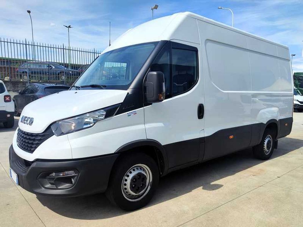 IVECO | 35S14V H2 3520L
