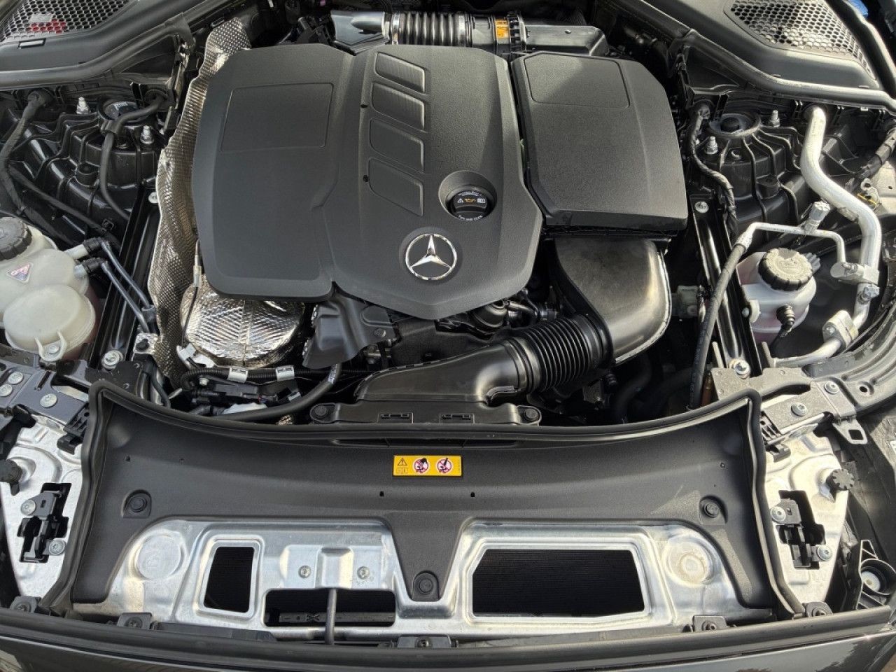 Mercedes-Benz E-Klasse – Bild 4