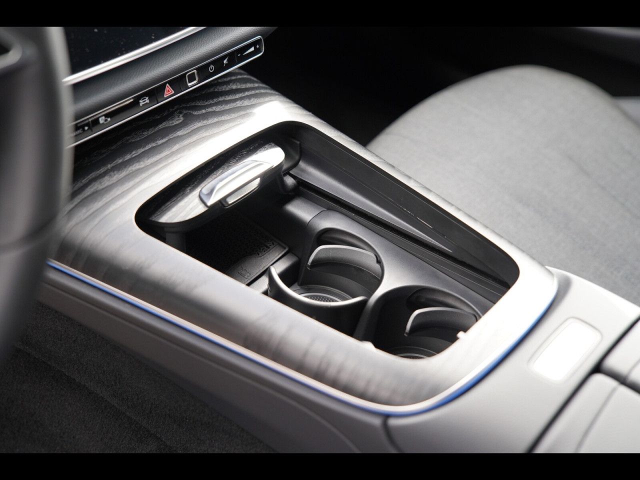 Mercedes-Benz E-Klasse – Bild 21