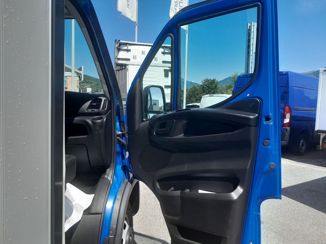 IVECO | DAILY 35C16