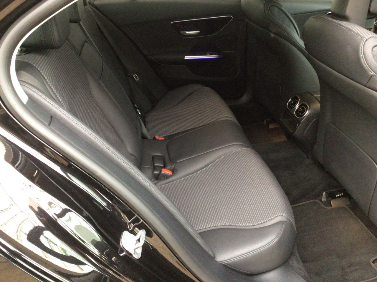 Mercedes-Benz C-Klasse – Bild 12