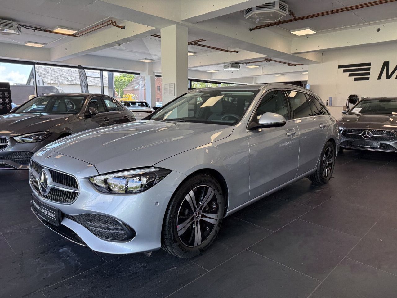Mercedes-Benz C-Klasse – Bild 2