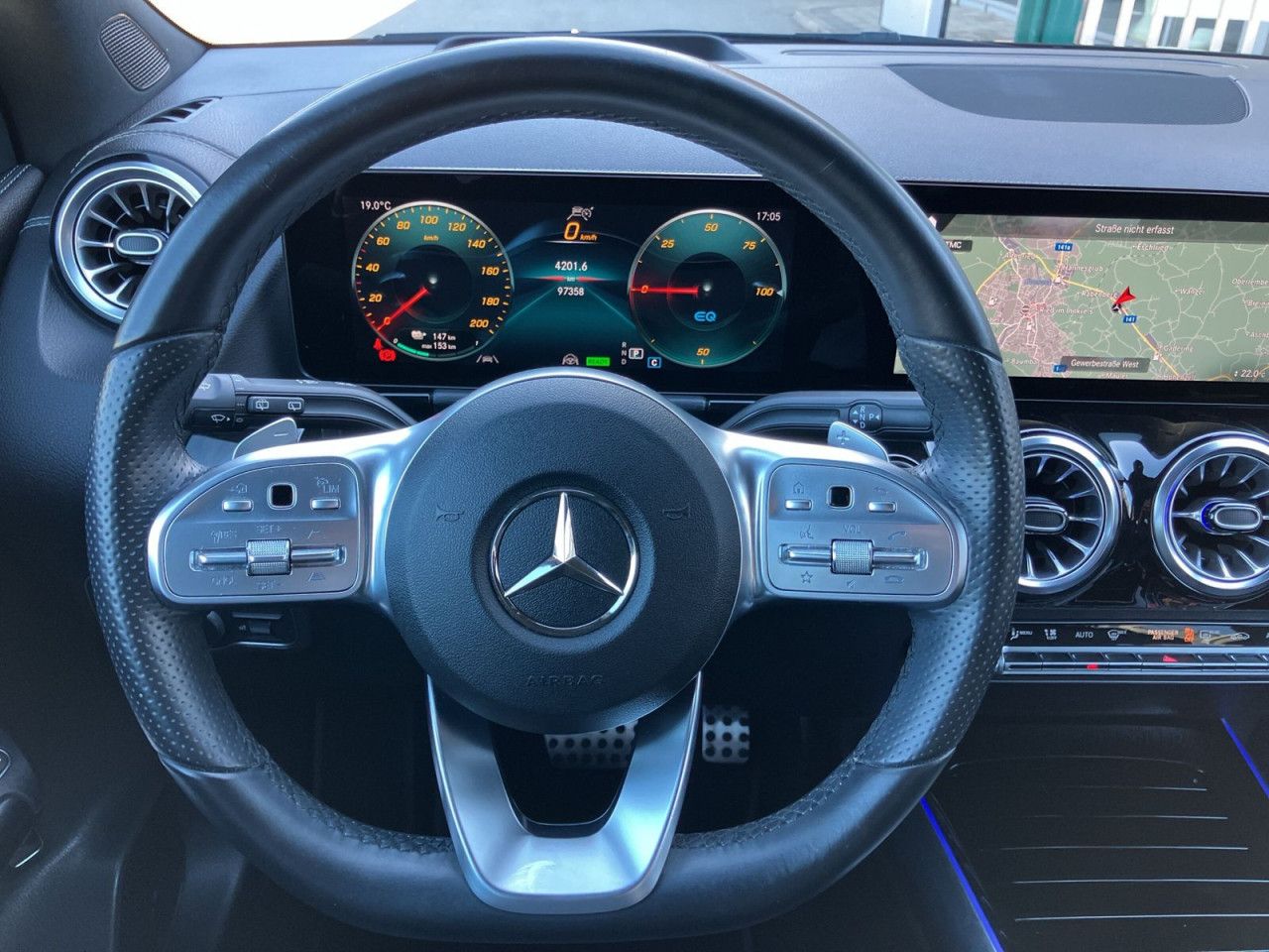 Fahrzeugbild 9 / 21