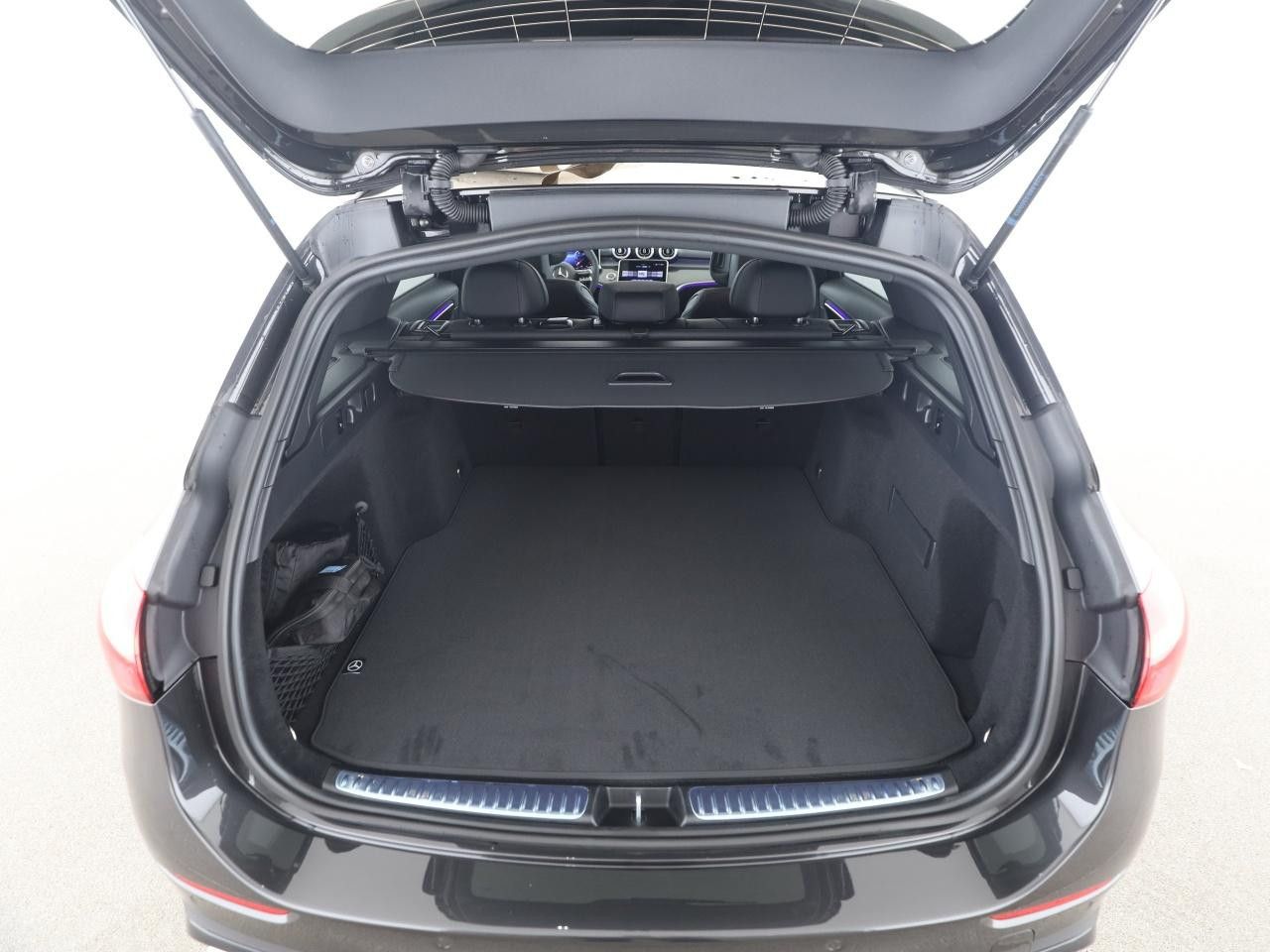 Mercedes-Benz C-Klasse – Bild 15