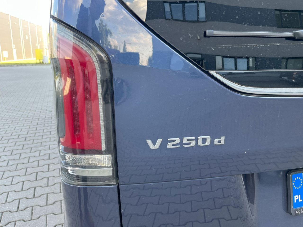 Zdjęcie pojazdu 31 / 31