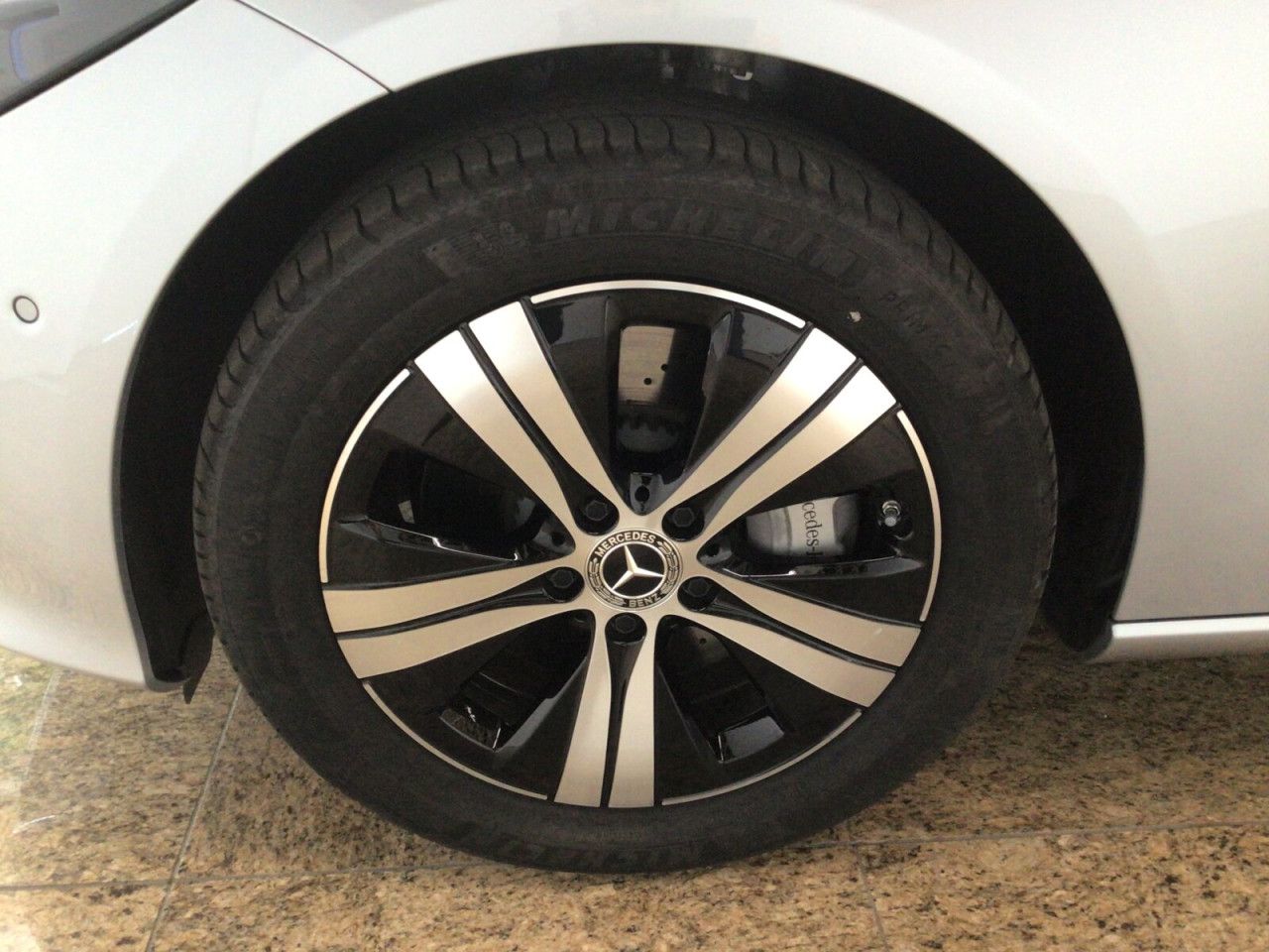 Mercedes-Benz C-Klasse – Bild 16