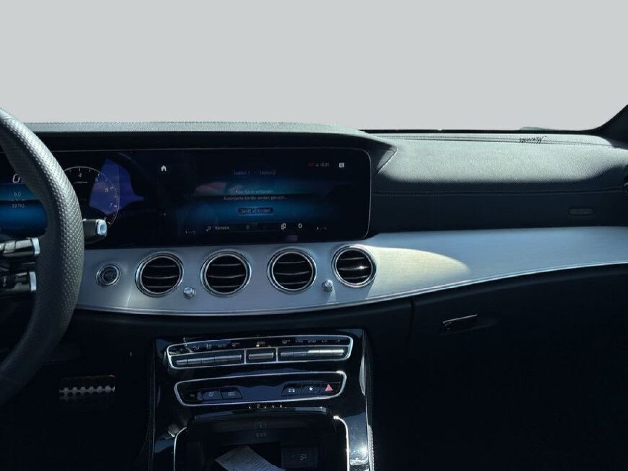 Mercedes-Benz E-Klasse – Bild 14