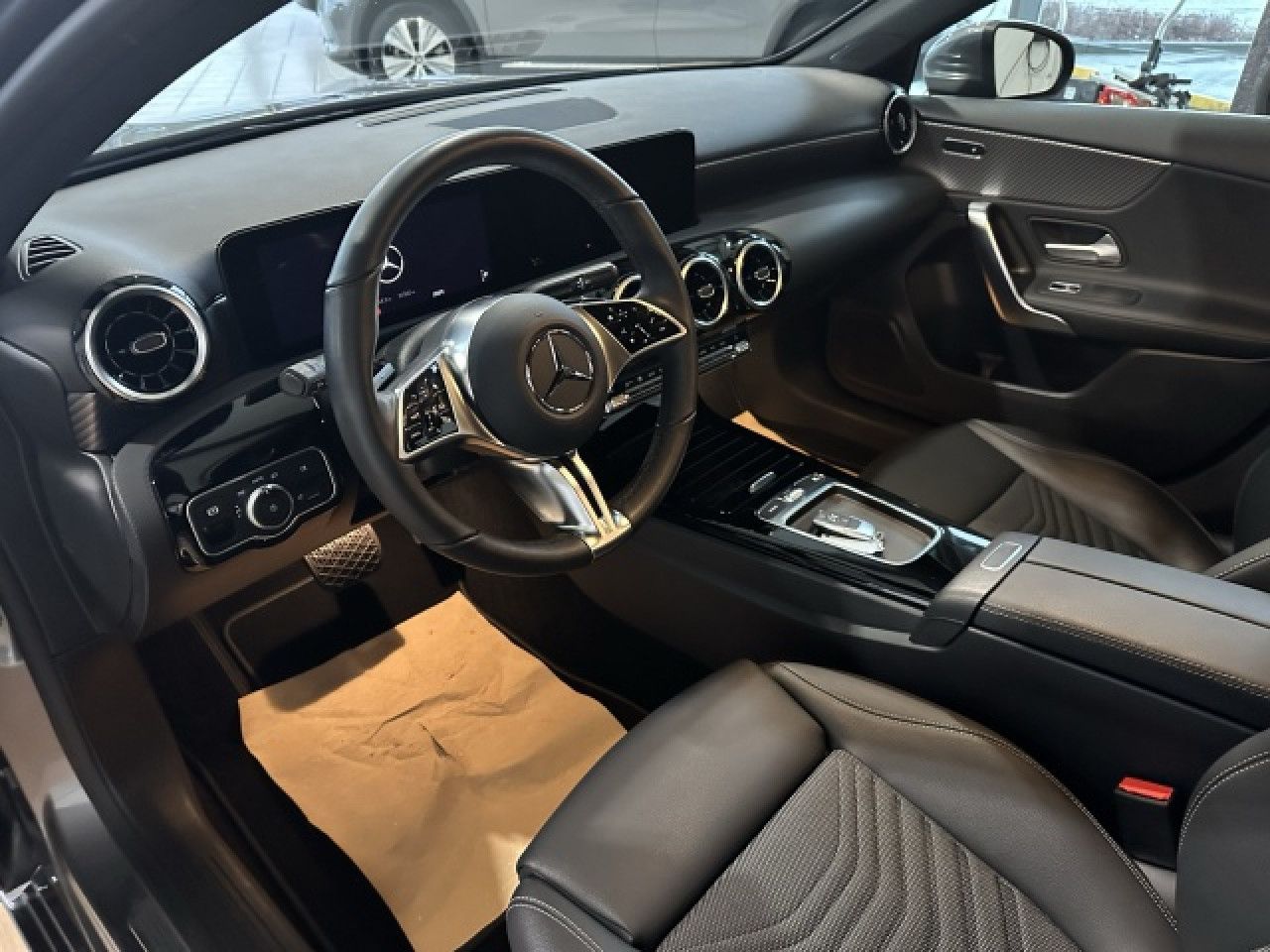 Fahrzeugbild 13 / 17