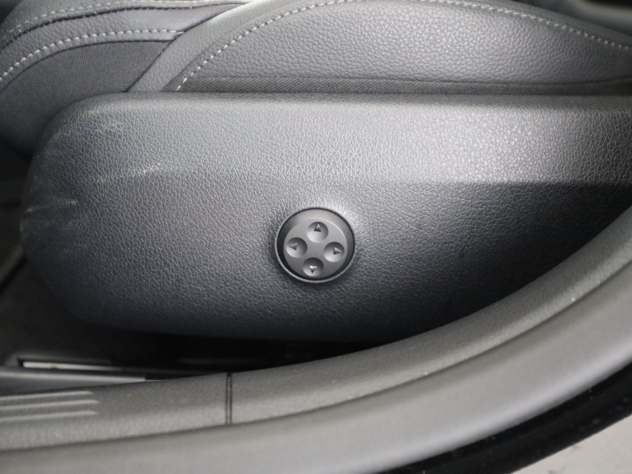 Mercedes-Benz C-Klasse – Bild 25