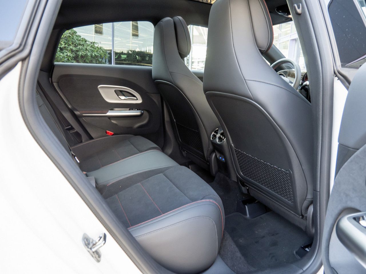 Mercedes-Benz CLA – Bild 4