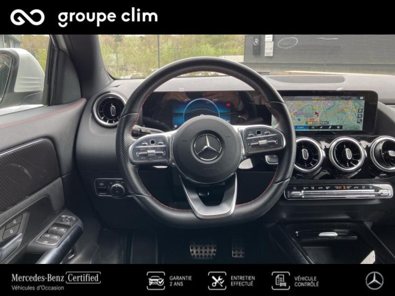 Photo du v&eacute;hicule 8 / 18