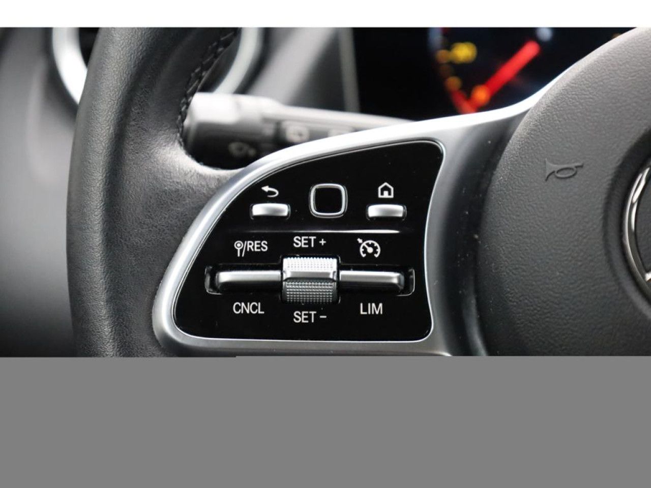 Fahrzeugbild 23 / 28