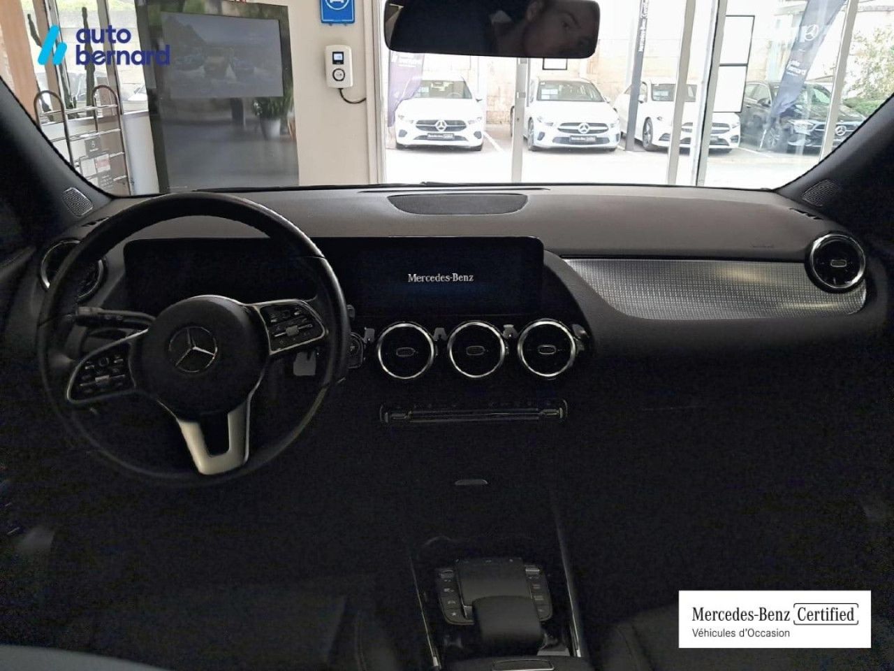 Photo du véhicule 8 / 18