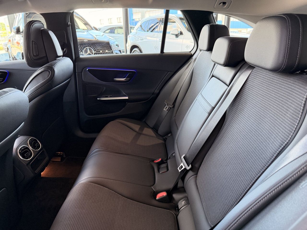 Mercedes-Benz C-Klasse – Bild 24