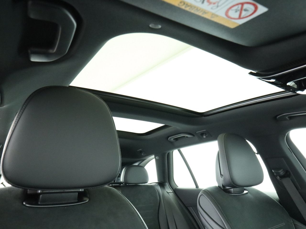 Mercedes-Benz C-Klasse – Bild 21